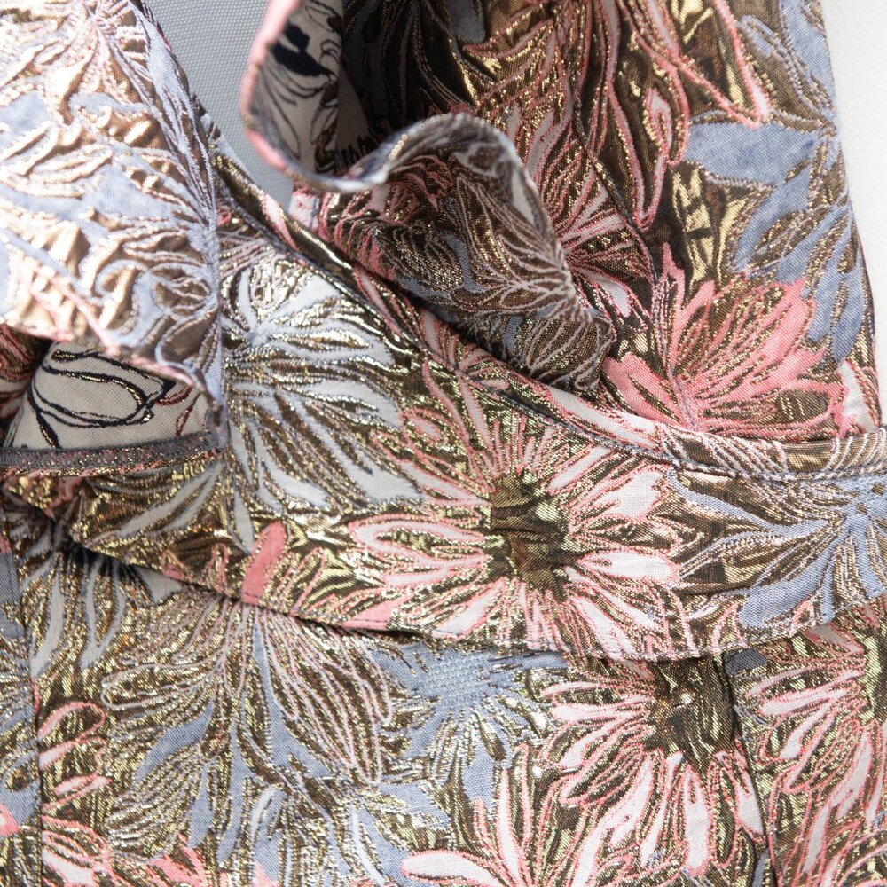 Victoria's Secret Bodysuit Brocade Ruffle Mesh Back Metallic Gold Pink XS New - Picture 3 of 9